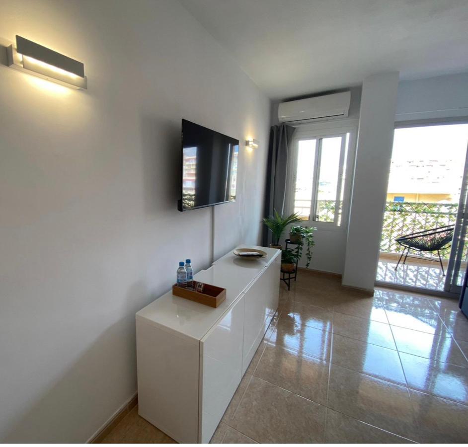 Apt Con Espectacular Vista, Piscinas, Recep 24 Hs Benalmádena Buitenkant foto