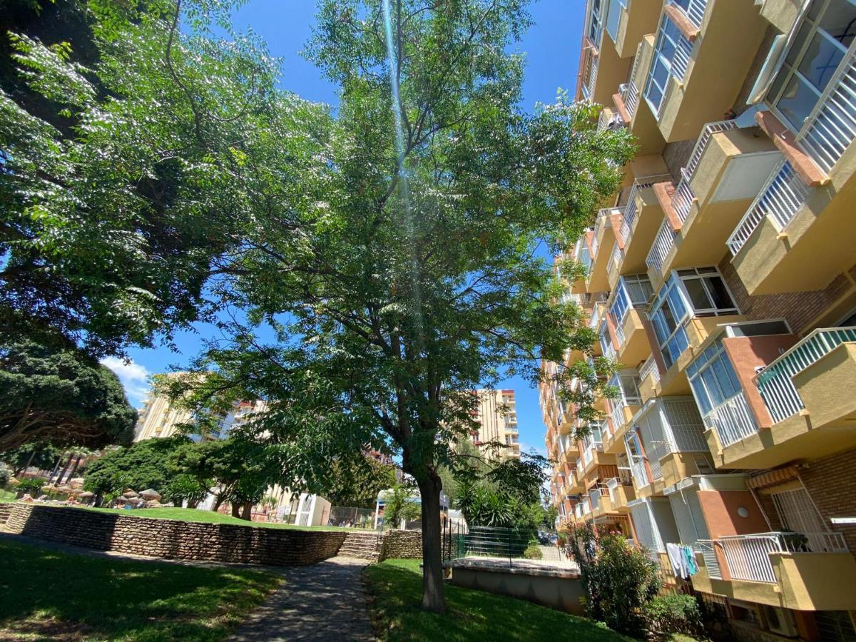 Apt Con Espectacular Vista, Piscinas, Recep 24 Hs Benalmádena Buitenkant foto